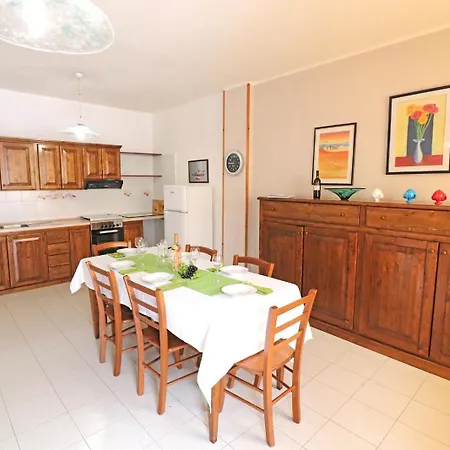 Casa Rita A דירה